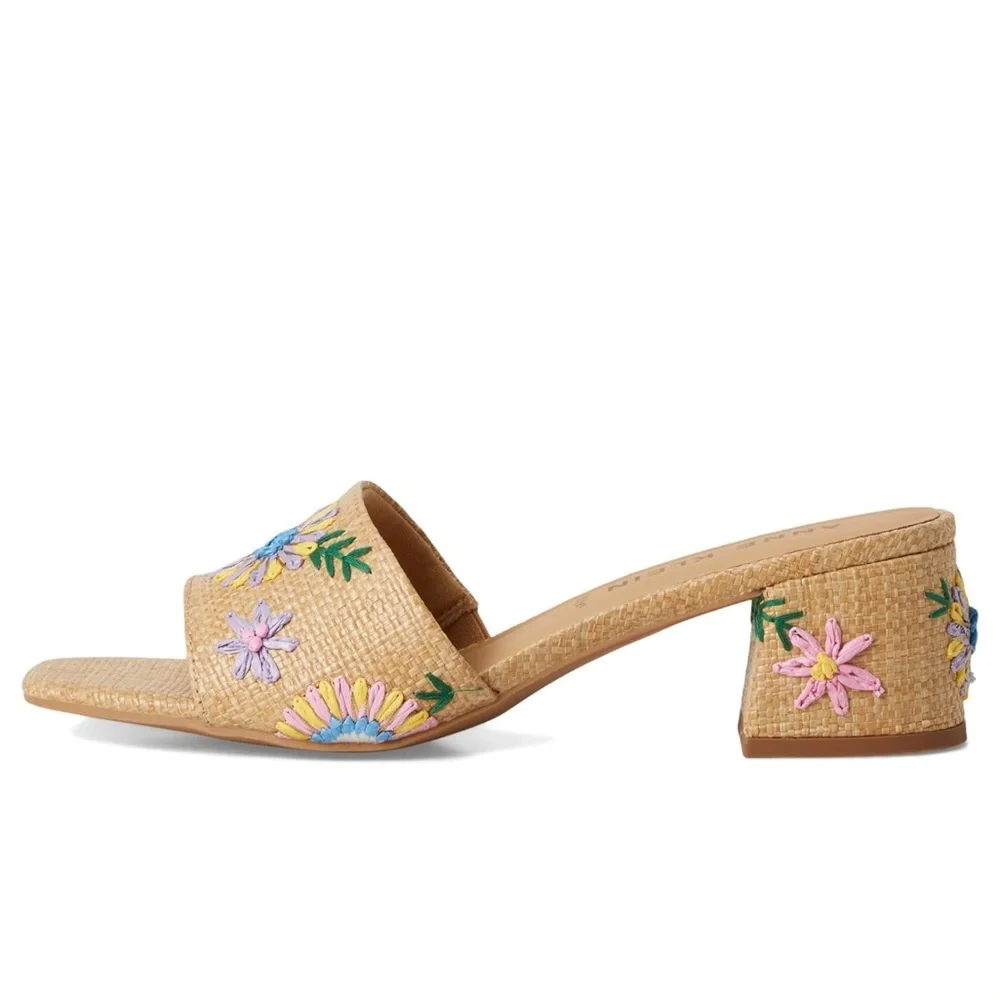 Anne Klein Floral Embroidered‎ Dolls Raffia Tan NEW Mules Size 6.5 - Picture 4 of 6